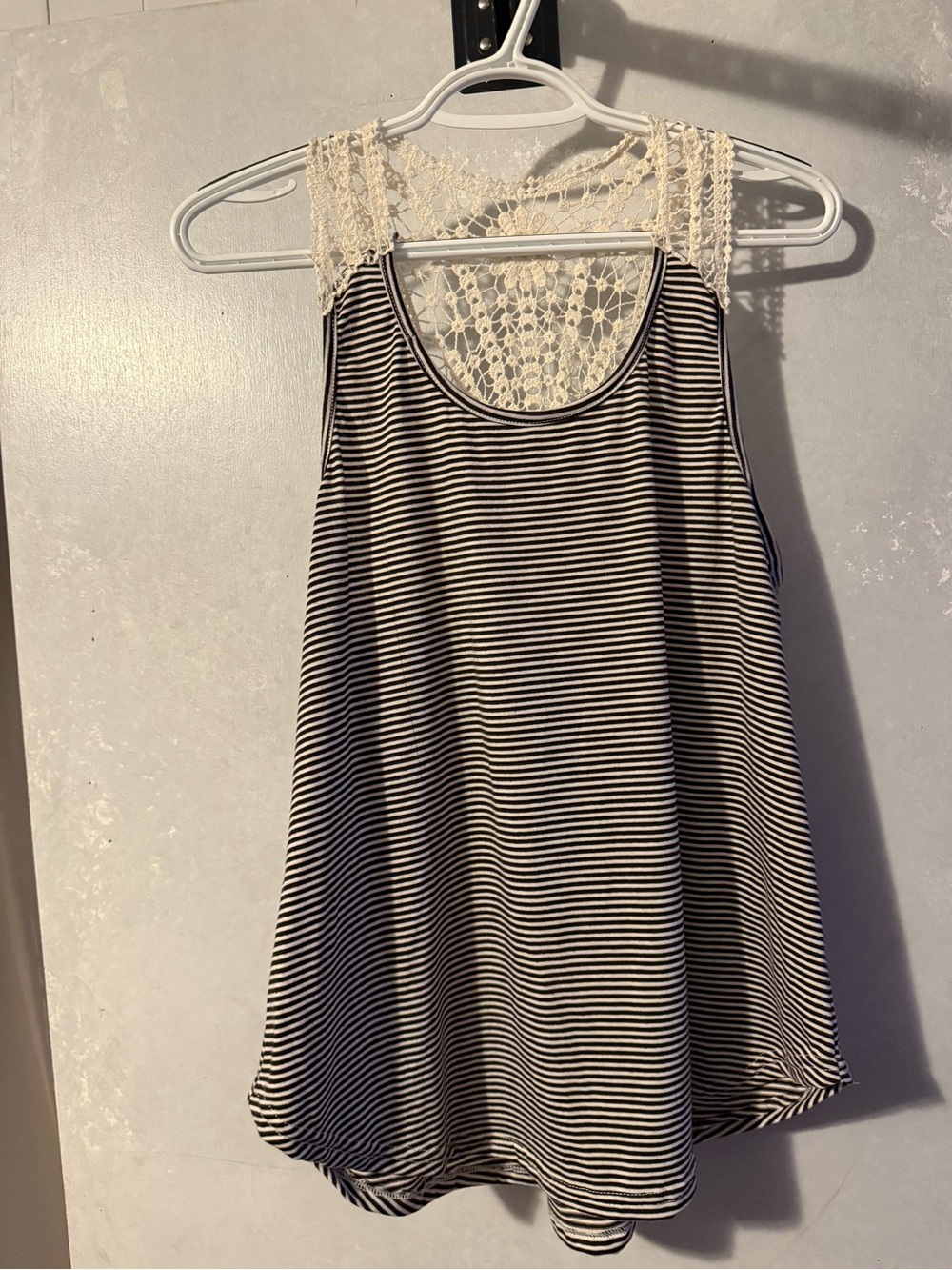 Crochet-Back Striped Tank Top - Black & Cream
